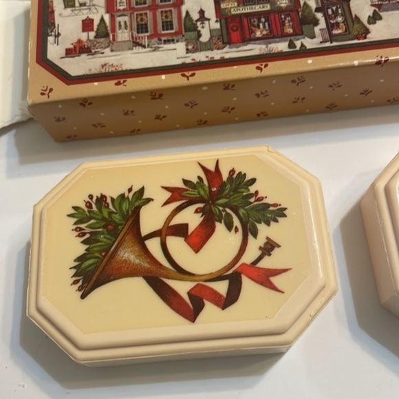 Vintage Avon Country Christmas decal soap special occasions fragrance bar NEW - Picture 5 of 10